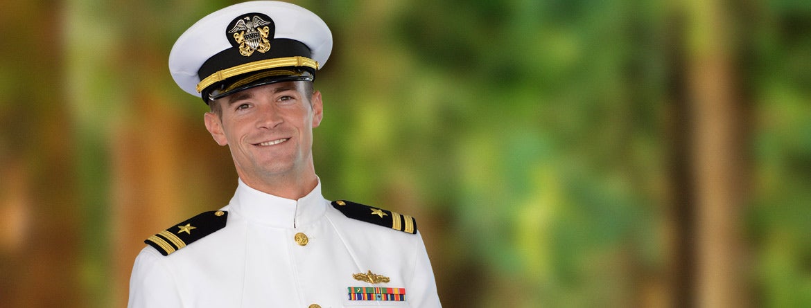 Ian Schnur, Navy Lieutenant