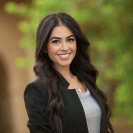 Natalie Qaqish, MBA '22 Natalie Qaqish, MBA '22