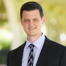 Adam Ek Headshot