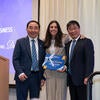 Chancellor Jack Hu, Former Executive Fellow Jordana Katcher, and Dean Yunzeng Wang standing together